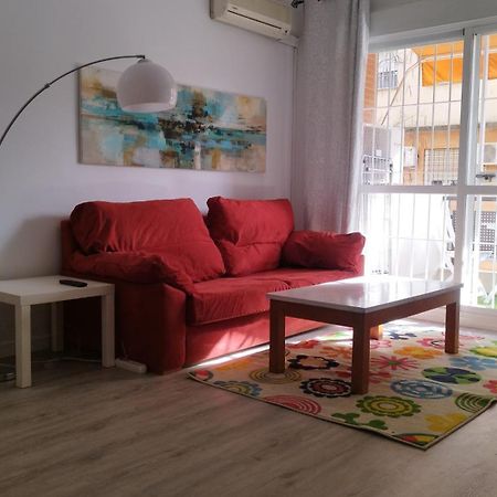 Apartamento Reformado Parking Gratis Apartment Seville Exterior photo