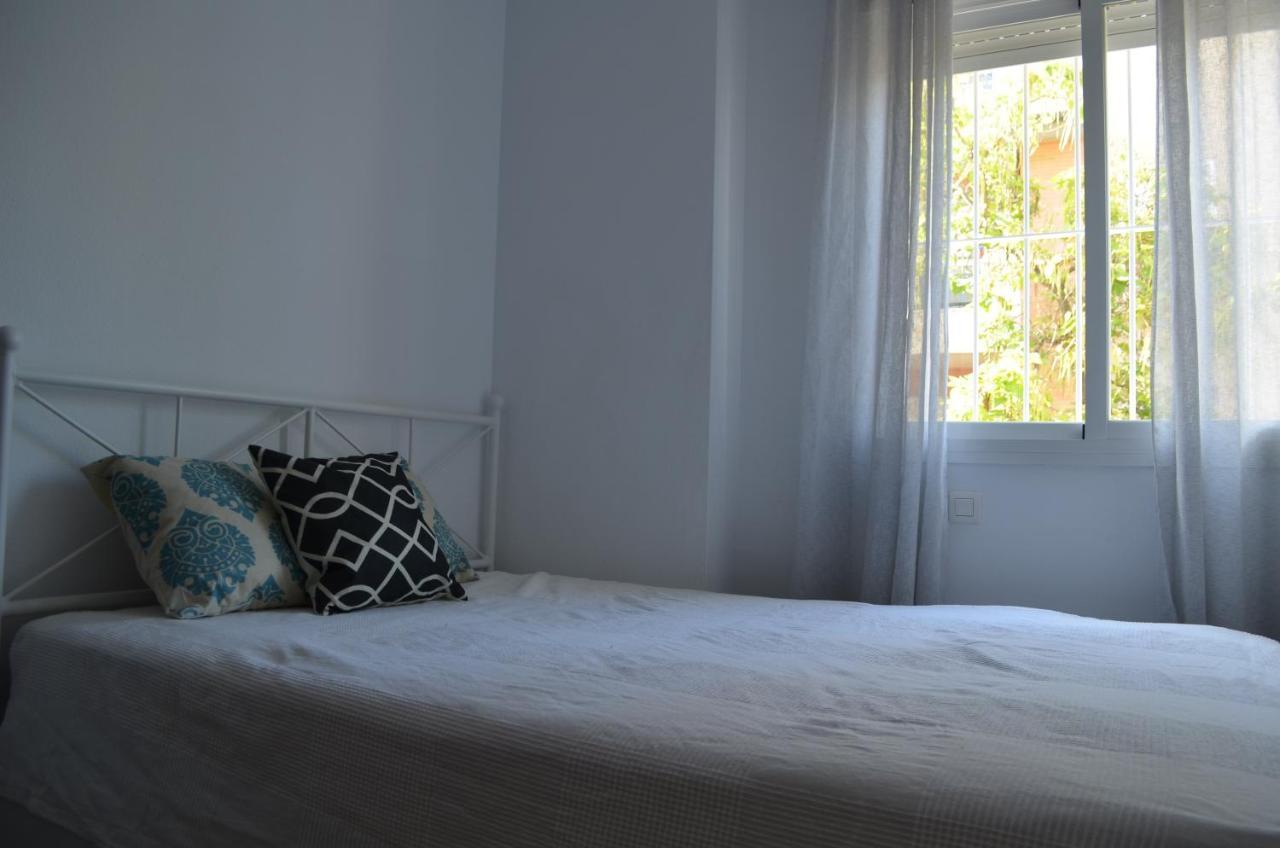 Apartamento Reformado Parking Gratis Seville Exterior photo