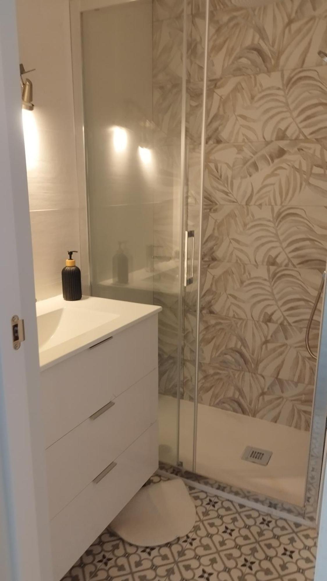 Apartamento Reformado Parking Gratis Seville Exterior photo