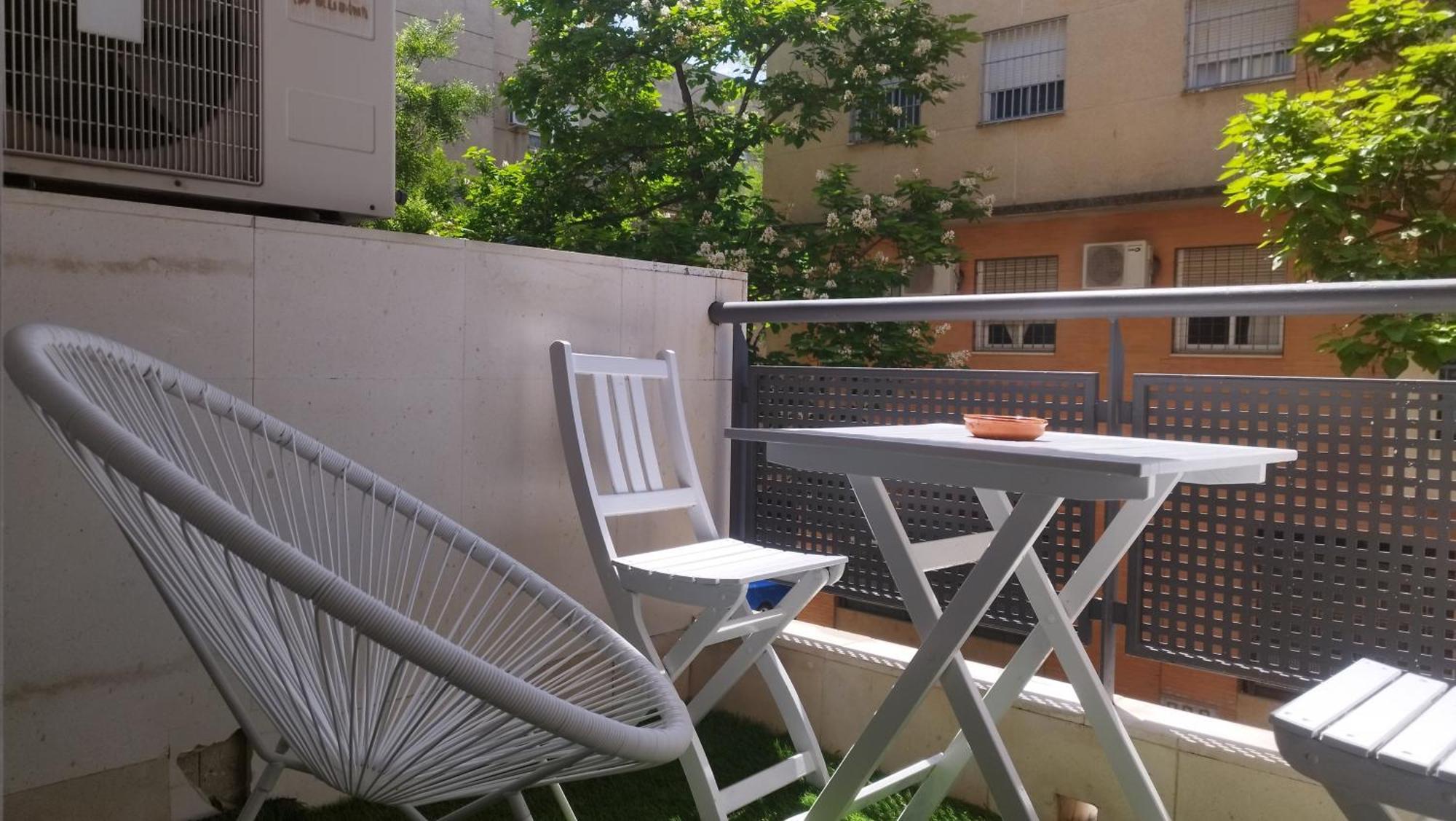 Apartamento Reformado Parking Gratis Seville Exterior photo